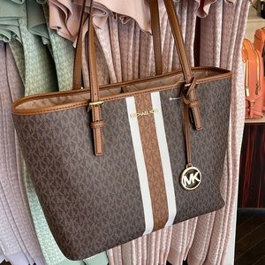 Michael Kors Jet Set Travel Medium Carryall Luggage Multi